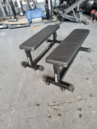 1xblk box flat bench - 1xblk,