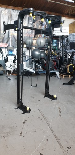 Technogym omnia multi - omnia, angle